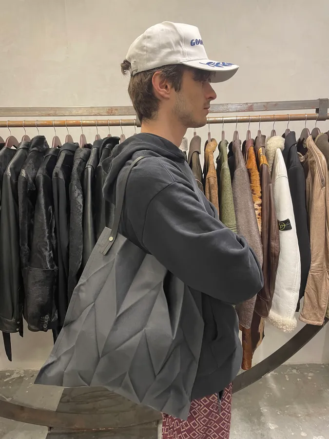 Issey Miyake x Iitalla Contemporary Bag - Image 3
