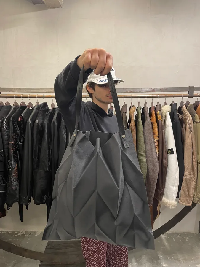 Issey Miyake x Iitalla Contemporary Bag - Image 4