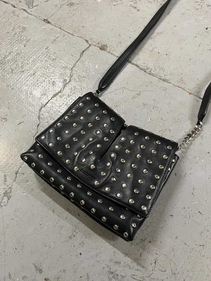 Jil Sander Studded Black Leather Shoulder Bag - Image 3
