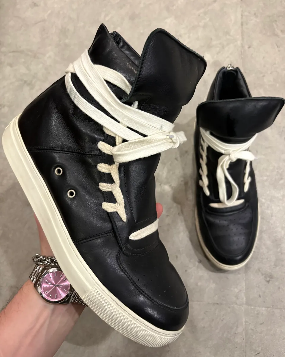 Kris Van Assche Black Leather Laced Eyeled Sneakers