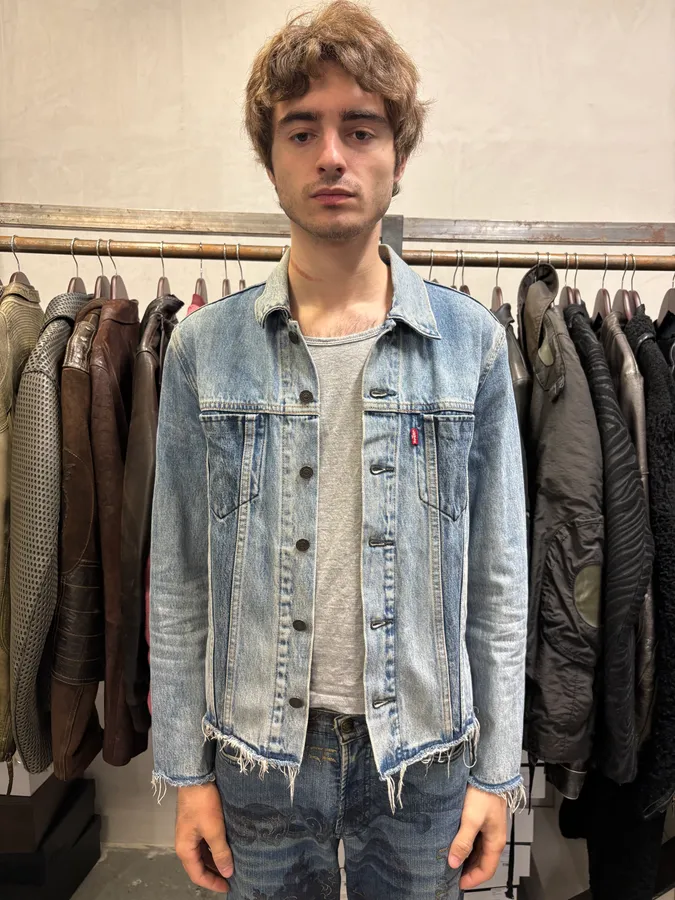 Levi’s Altered Brut Buttoned Denim Trucker Jacket - Image 2