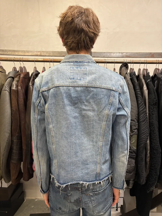 Levi’s Altered Brut Buttoned Denim Trucker Jacket - Image 3