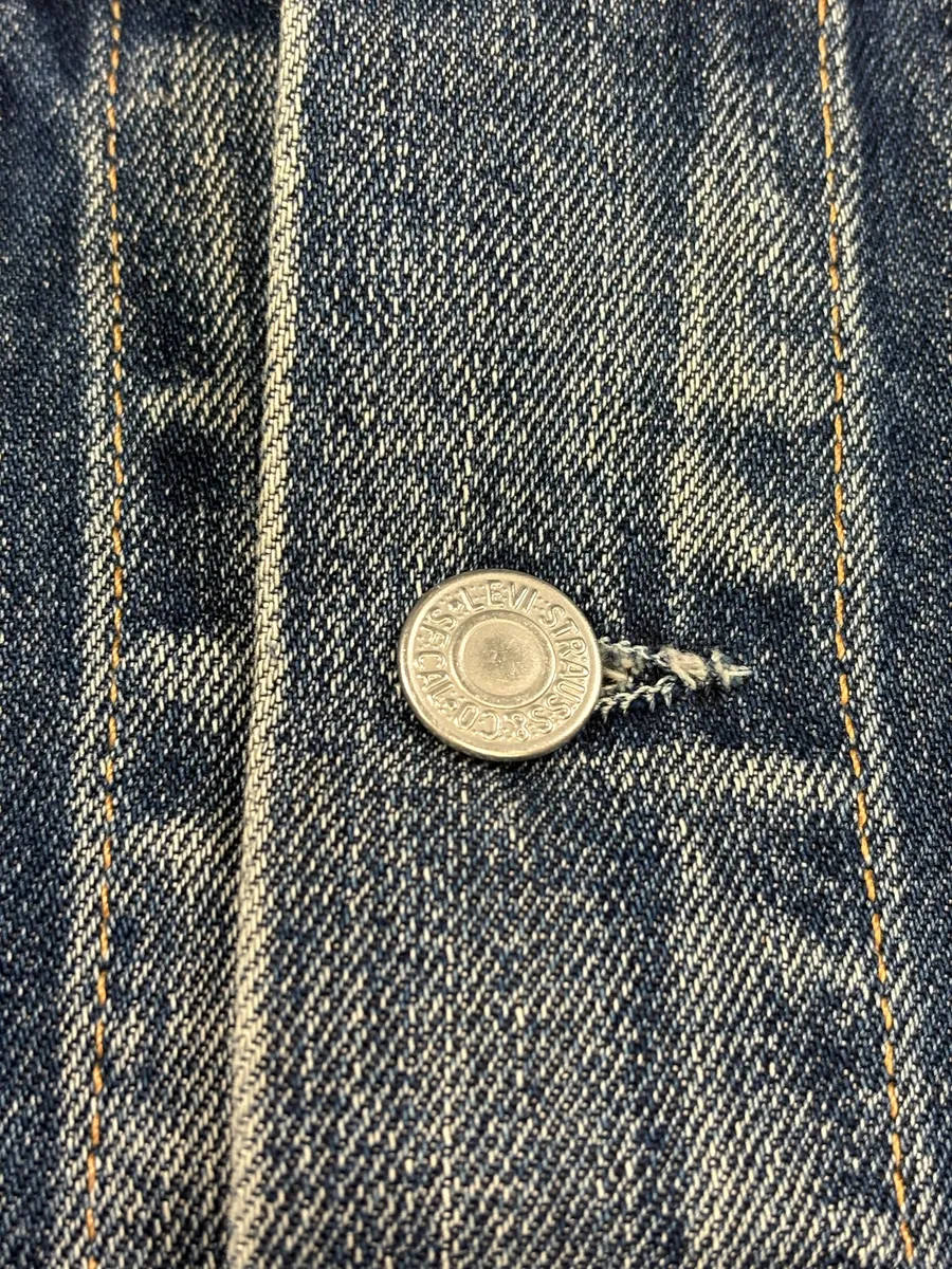 Levi’s Blue Brut Buttoned Denim Trucker Jacket - Image 7