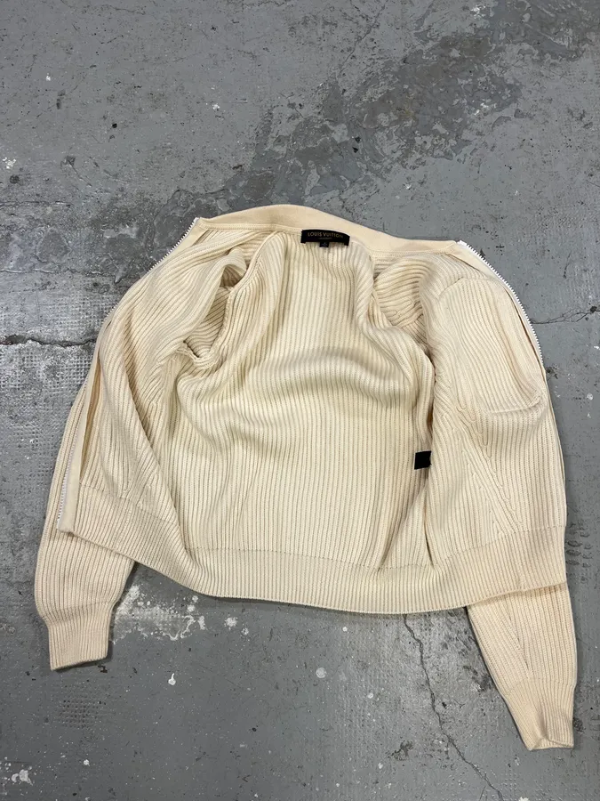 Louis Vuitton 3D Pocket Beige Knitted Zip Sweater - Image 4