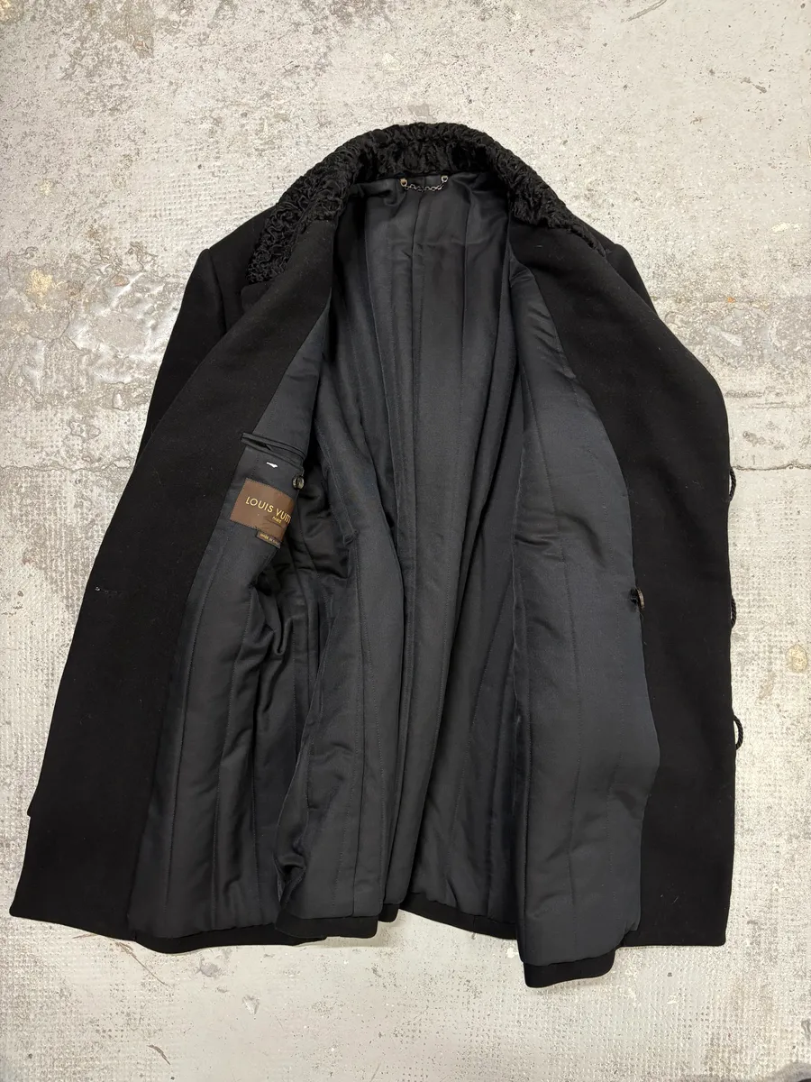 Louis Vuitton Black Classy Duffle Coat - Image 7
