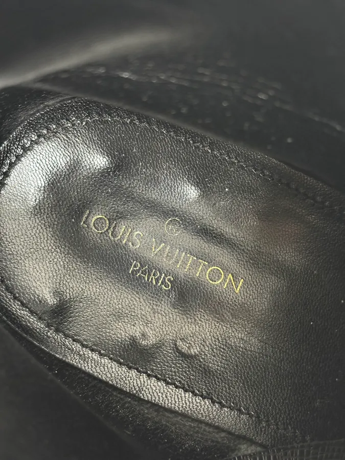 Louis Vuitton Black Faded Anthracite Leather Ankle Boots - Image 11