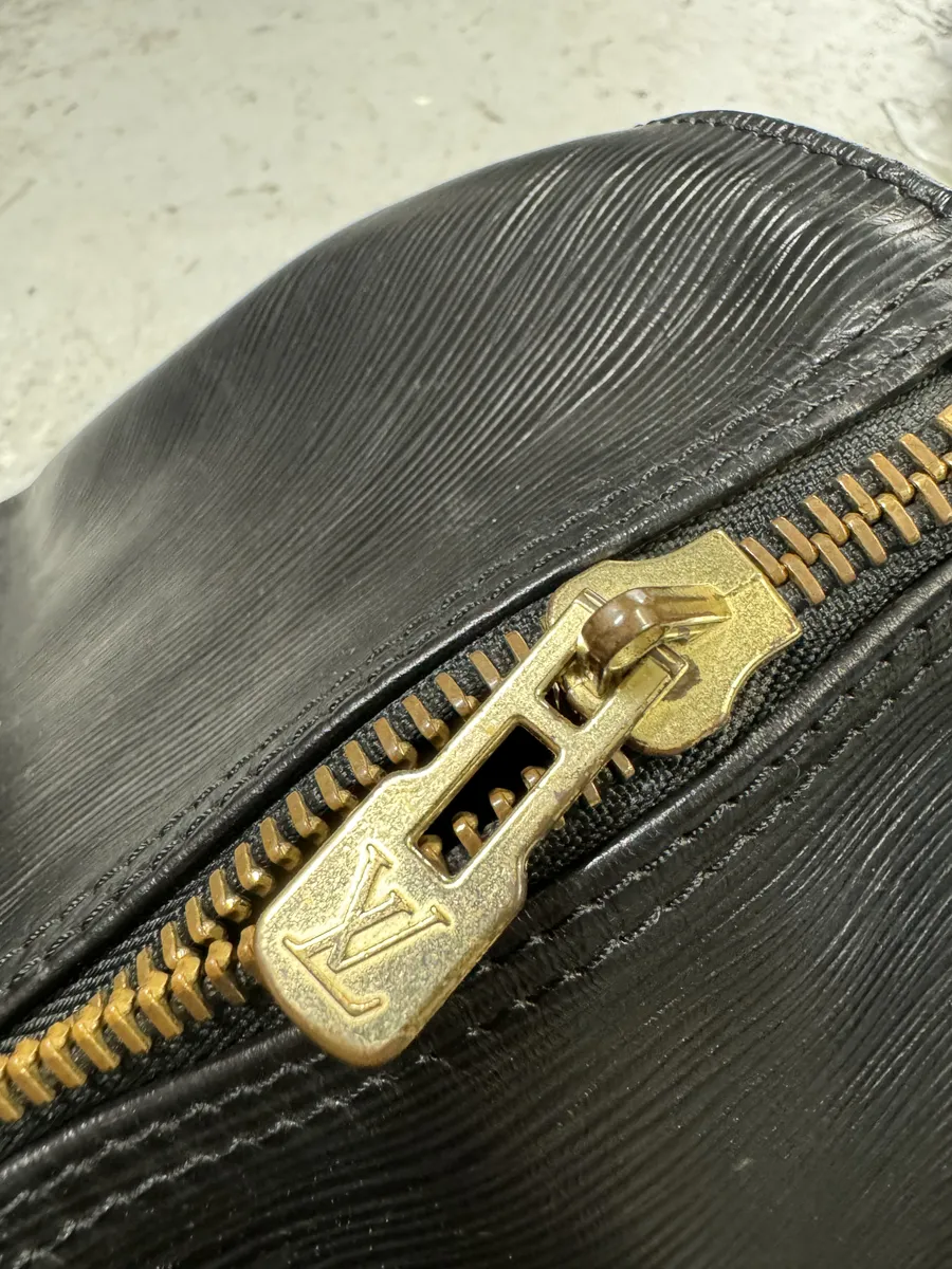Louis Vuitton Black Gold Keepall Bag - Image 10
