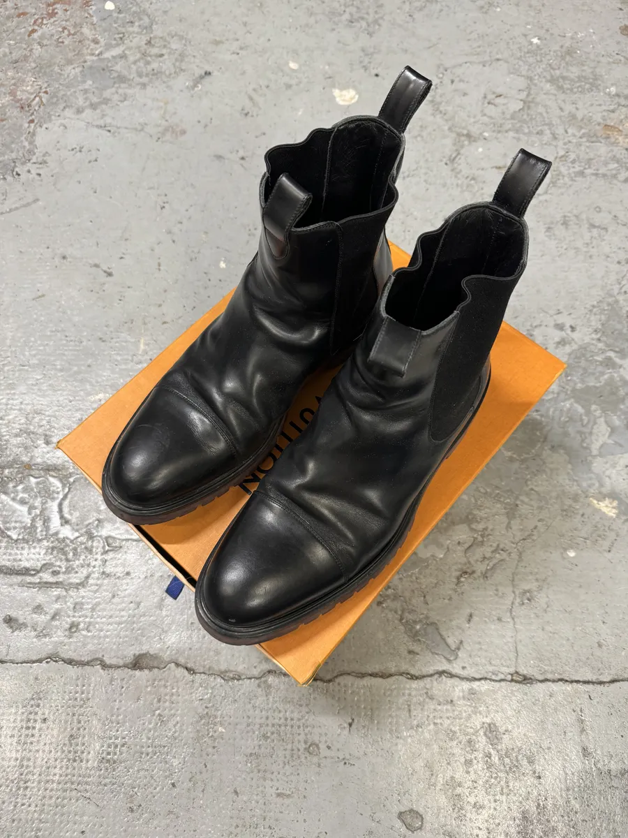 Louis Vuitton Black Leather Ankle Boots - Image 3