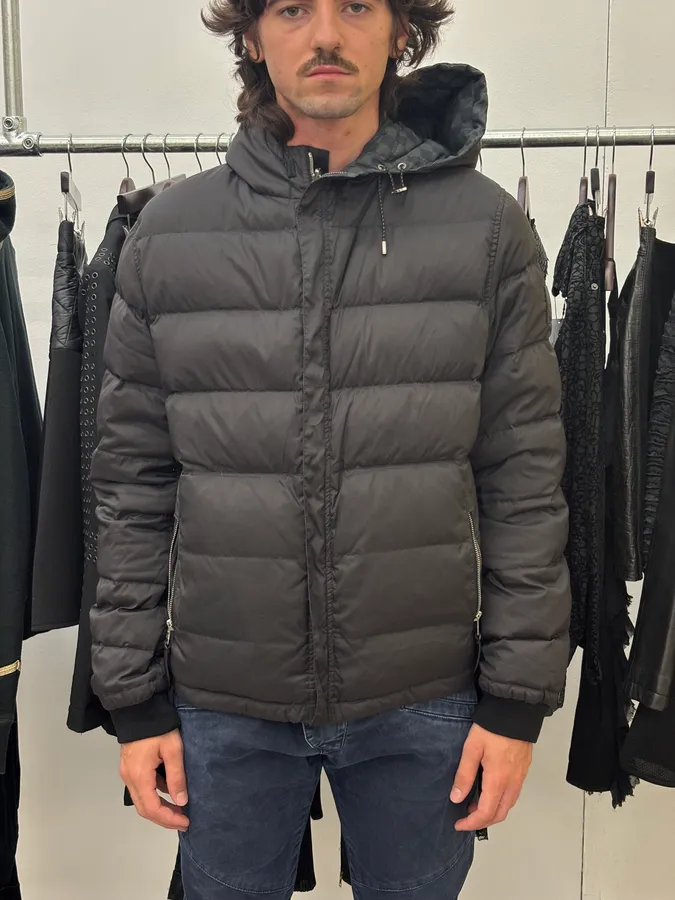 Louis Vuitton Black Reversible Damier Puffer Jacket - Image 5