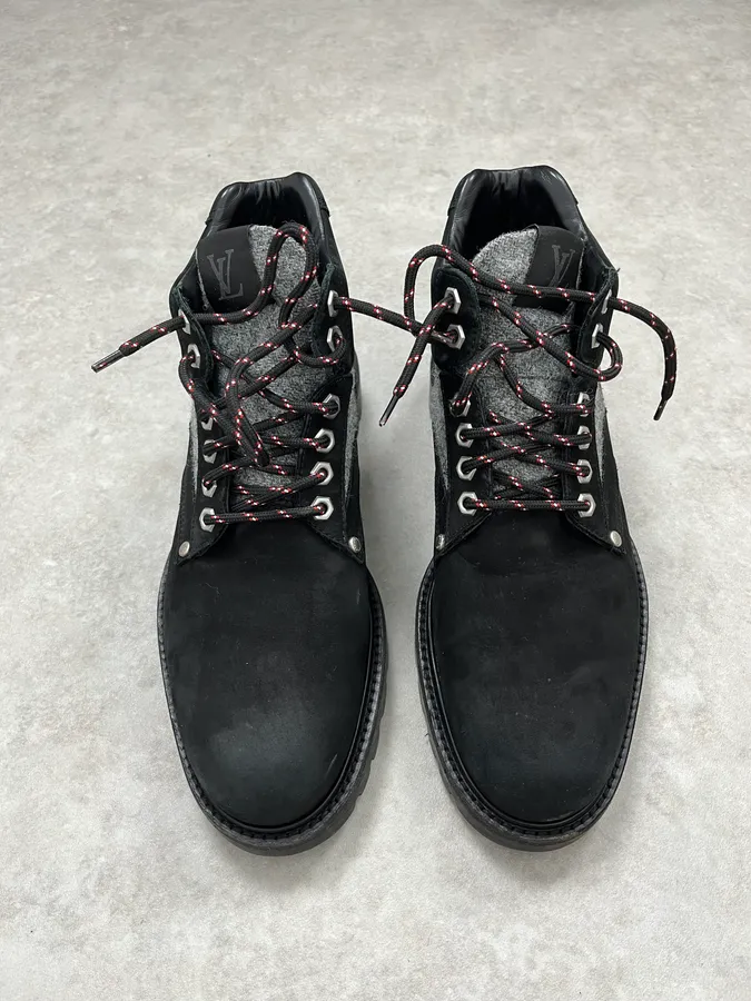 Louis Vuitton Black Suede Leather Boots - Image 4