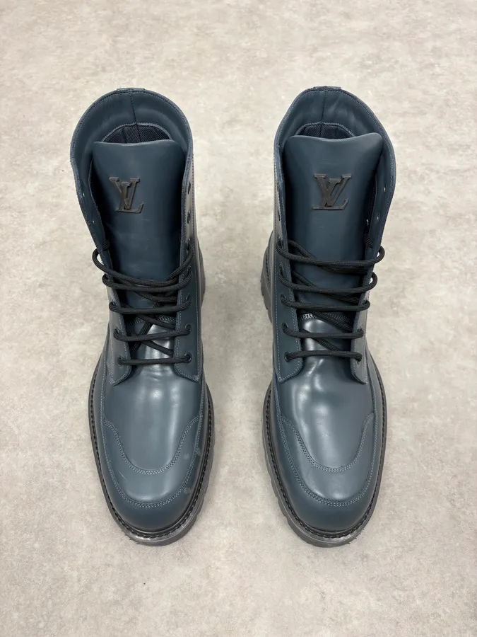 Louis Vuitton Night Blue Sample Leather Boots by Virgil Abloh - Image 2
