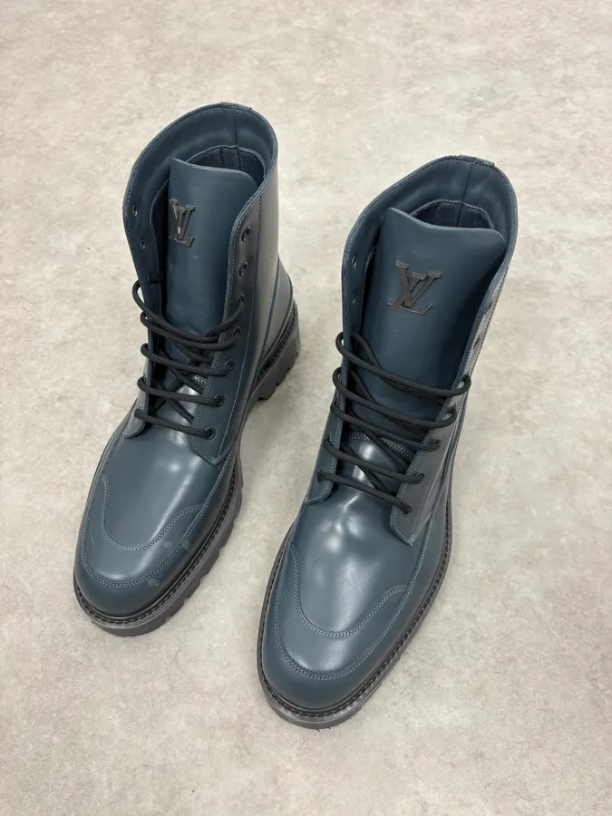 Louis Vuitton Night Blue Sample Leather Boots by Virgil Abloh - Image 3