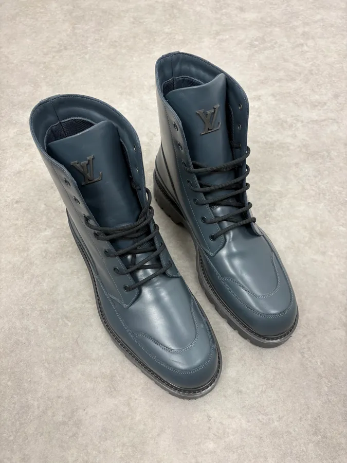 Louis Vuitton Night Blue Sample Leather Boots by Virgil Abloh - Image 4