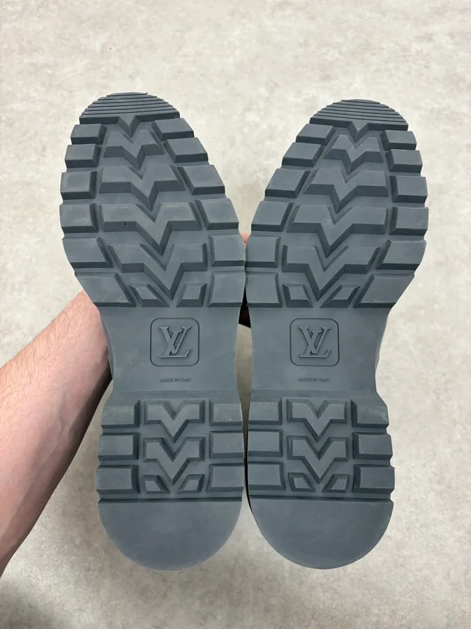 Louis Vuitton Night Blue Sample Leather Boots by Virgil Abloh - Image 8