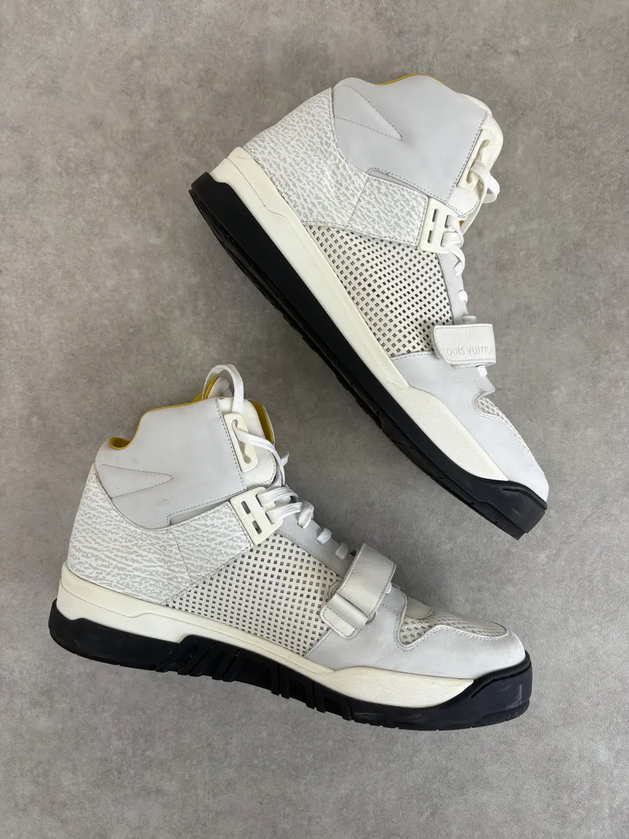 Louis Vuitton White Trail Blazer Leather Mesh High Sneakers - Image 6