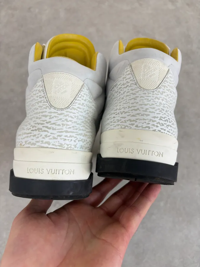 Louis Vuitton White Trail Blazer Leather Mesh High Sneakers - Image 7