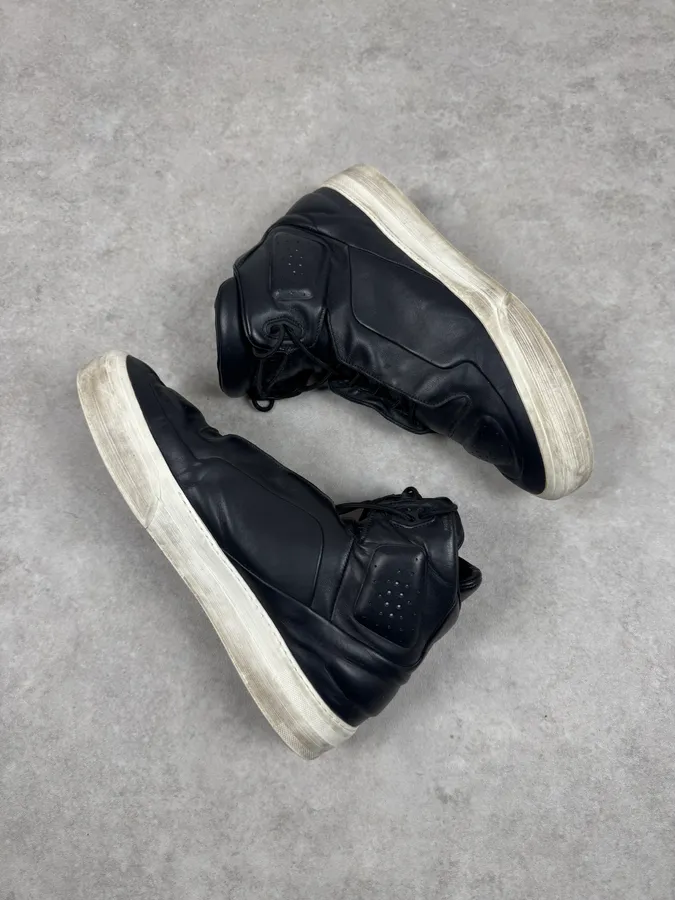 Maison Margiela Black High Leather Avant-Garde Sneakers - Image 5