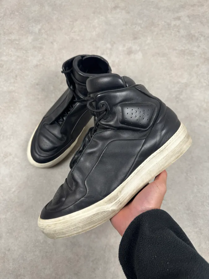 Maison Margiela Black High Leather Avant-Garde Sneakers - Image 6