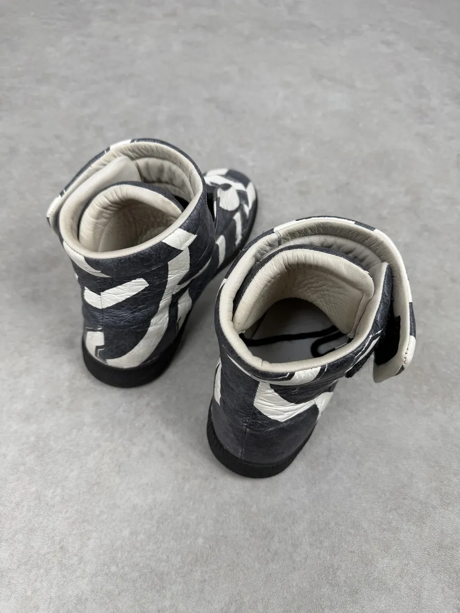 Maison Margiela Future Black White Geometrical High Sneakers - Image 8