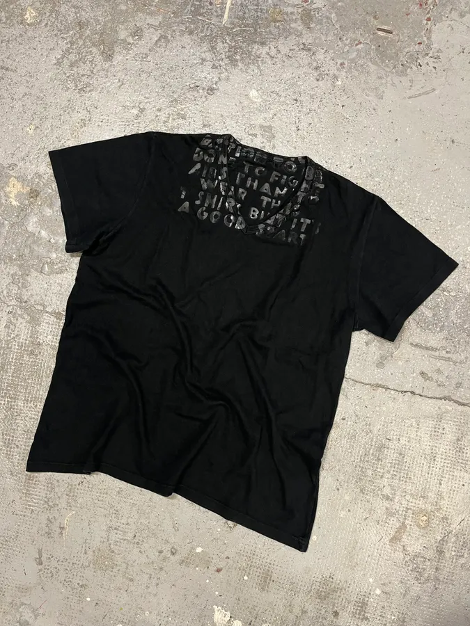Maison Margiela Propaganda V Neck Black Tee-Shirt - Image 4