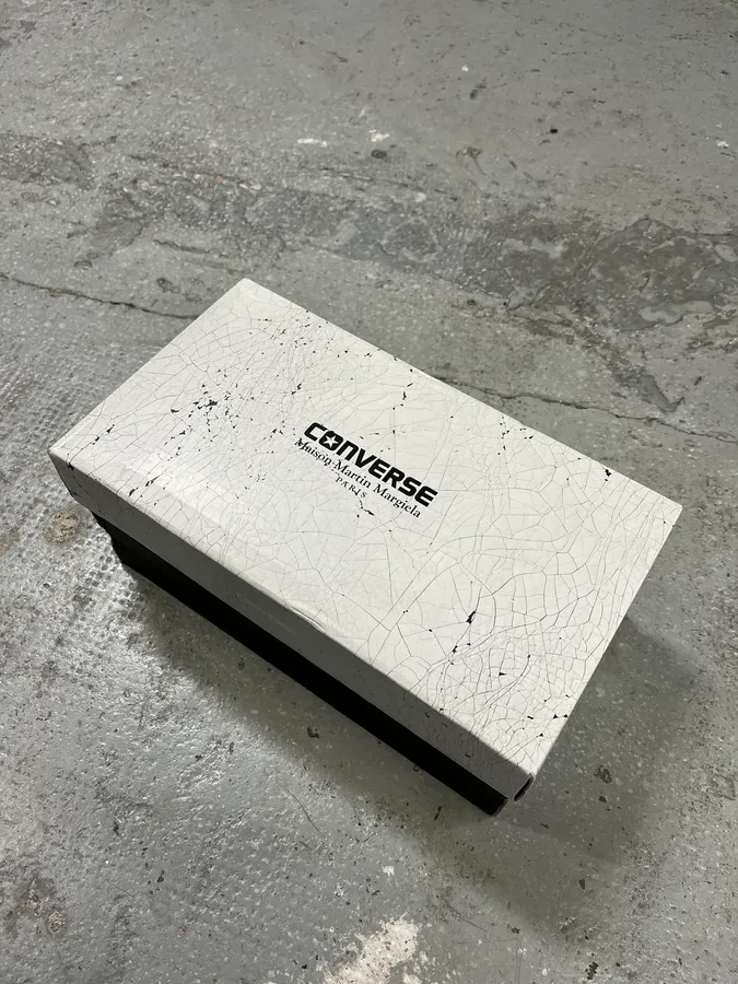 Maison Margiela x Converse White Cracked Painted Low Shoes - Image 16