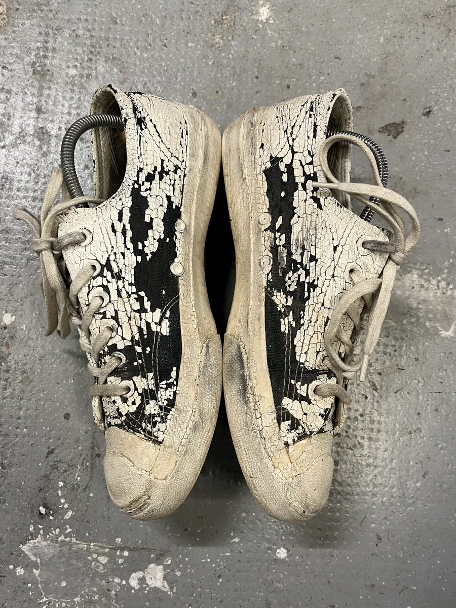 Maison Margiela x Converse White Cracked Painted Low Shoes - Image 8