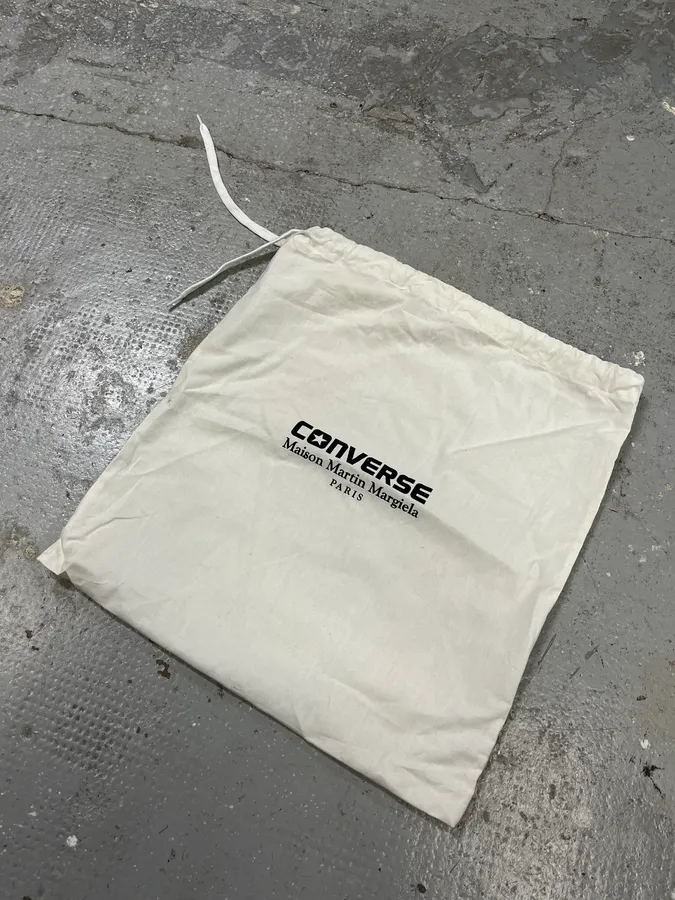 Maison Margiela x Converse White Cracked Painted Low Shoes - Image 9