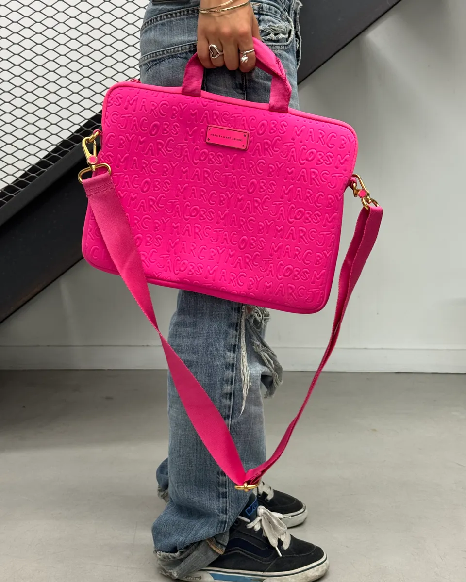 Marc by Marc Jacobs Fuchsia Laptop Bag - Image 3