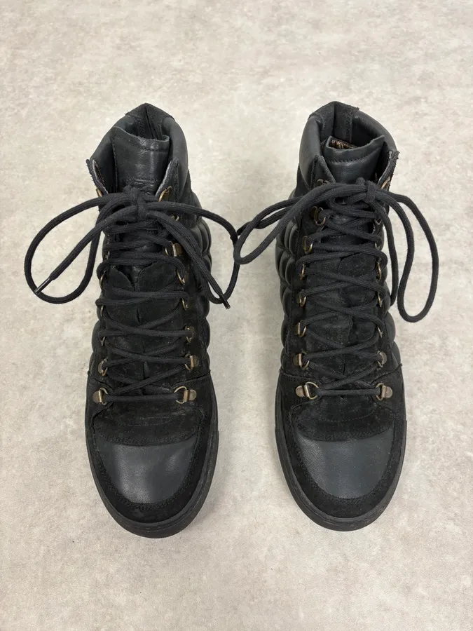 Marc Jacobs Black Quilted High-Top Leather Sneaker - Image 2