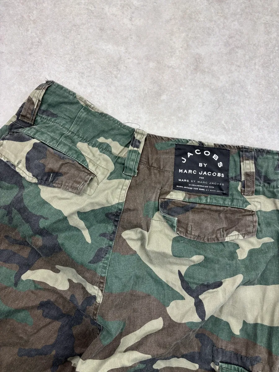 Marc Jacobs Olive Camo Cargo Shorts - Image 7