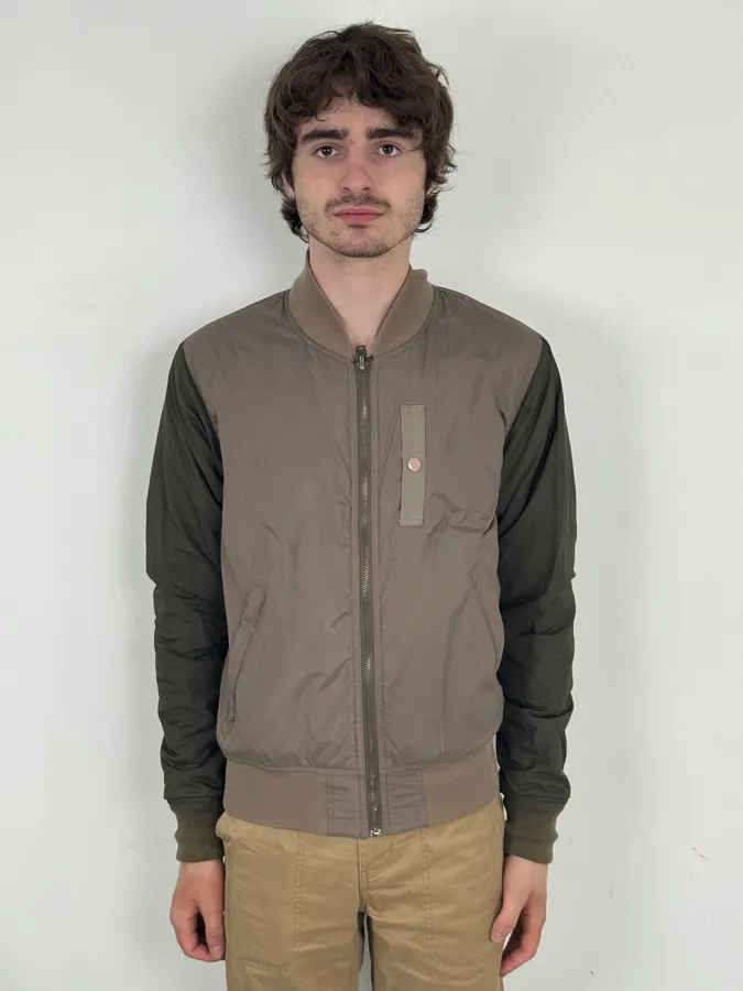 Marc Jacobs Reversible Beige Nylon Quilted Bomber Jacket - Image 5
