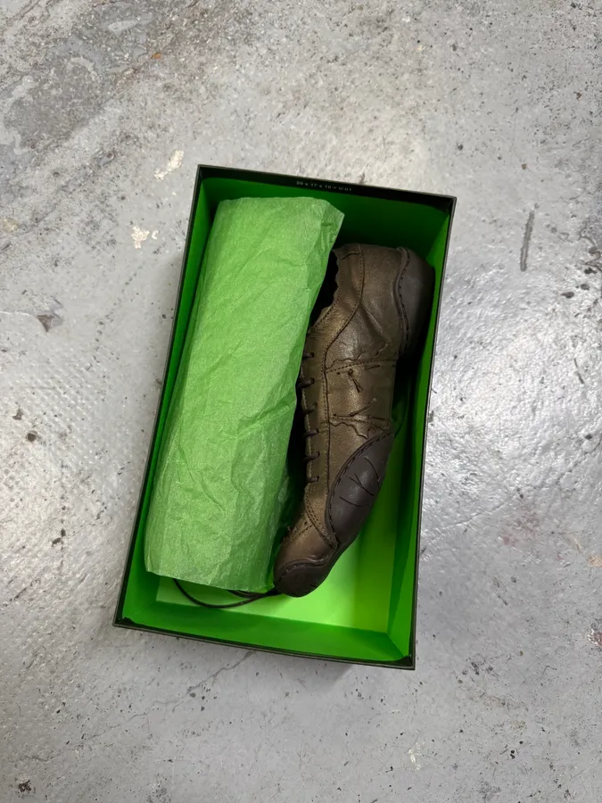 Marithé + François Girbaud Mumus Gold Leather Low Top Sneakers - Image 2