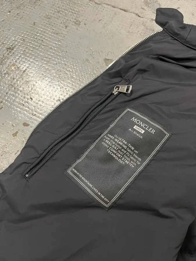 Moncler Black Quilted Puffer Jacket - Image 11