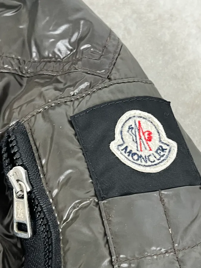 Moncler Cozy Brown Puffer Jacket - Image 7