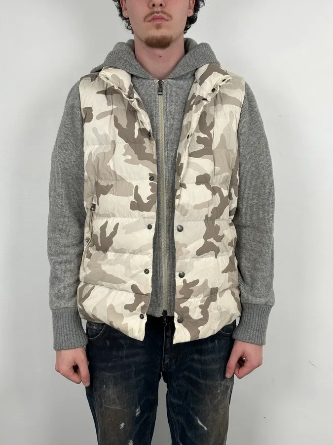 Moncler Grey Wool Camouflage Hybrid Puffer Jacket - Image 3