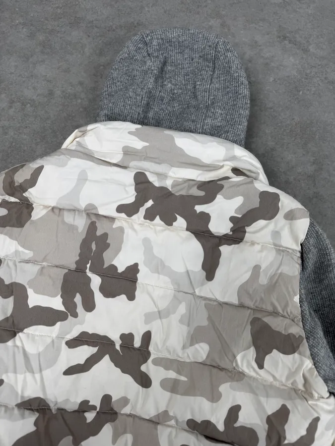 Moncler Grey Wool Camouflage Hybrid Puffer Jacket - Image 8