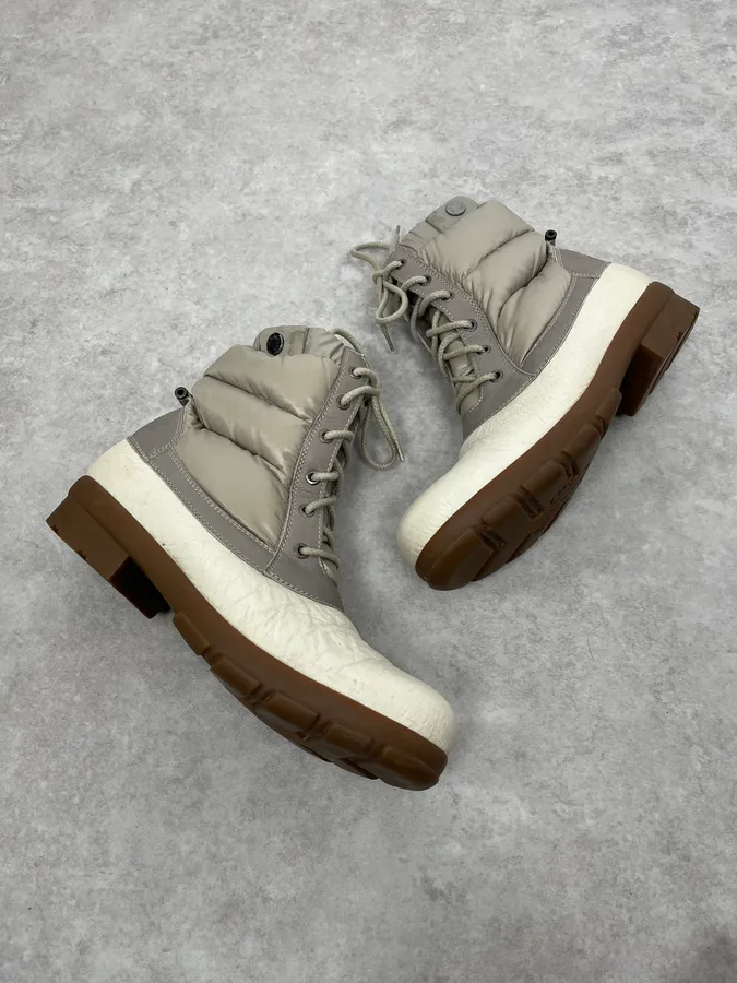 Moncler White & Grey Leather Puffer Boots - Image 2