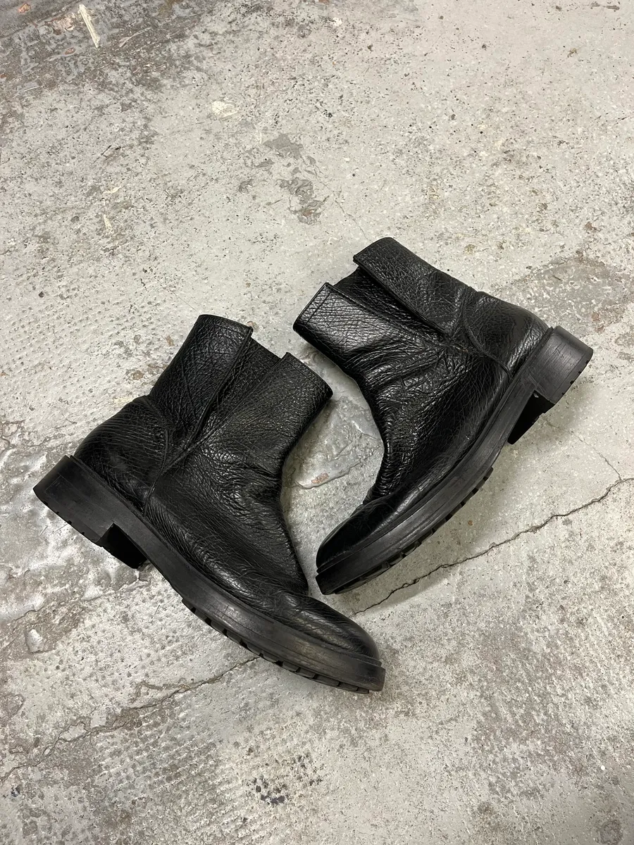 Moschino Black Leather Boots - Image 6