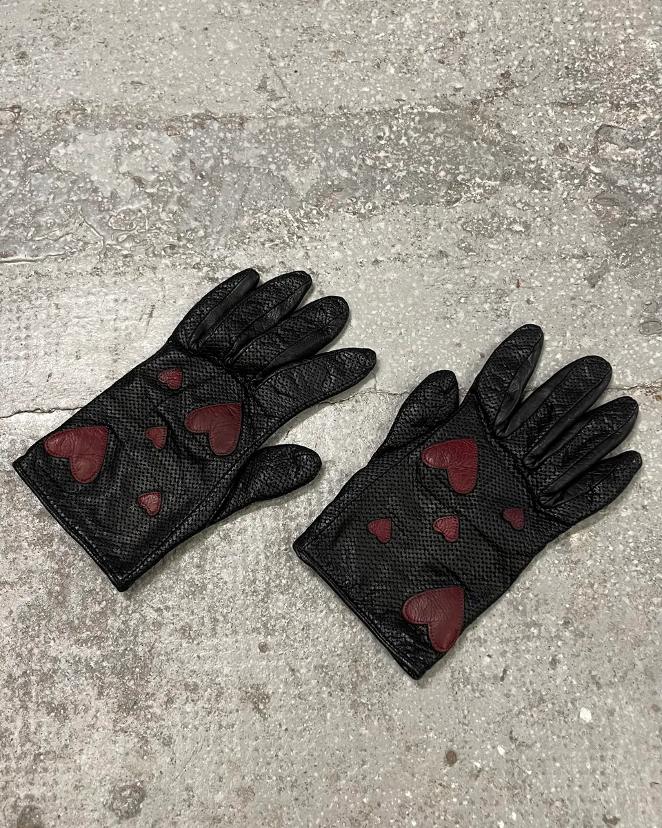 Moschino Red Hearts Black Leather Gloves