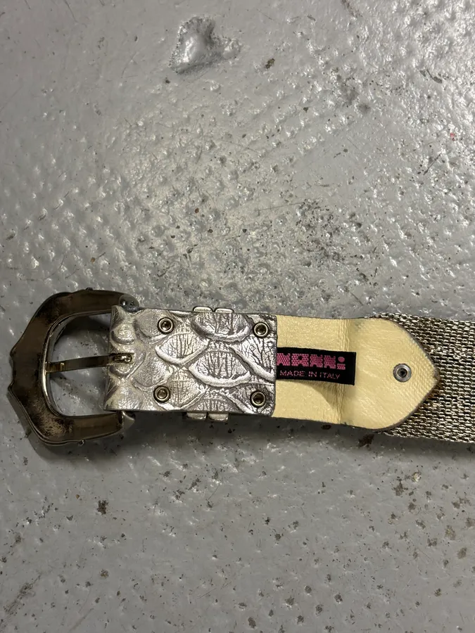 Nanni Silver Leather Rhinestone Contemporary Belt - Image 6