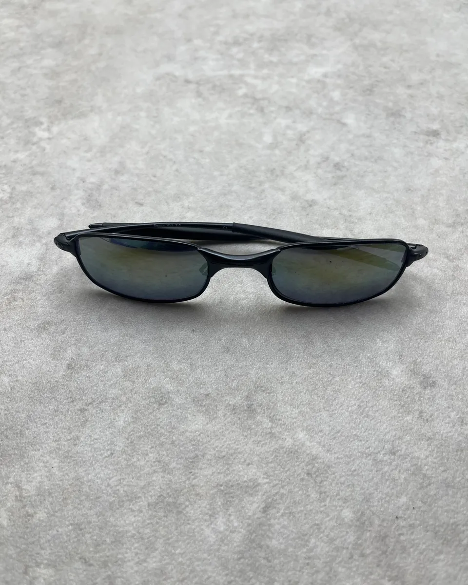 Oakley Square Wire 2.0. Black Sunglasses - Image 5