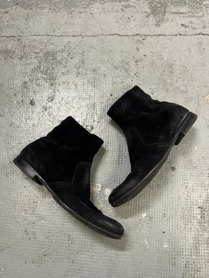 Prada Black Eroded Leather Chelsea Boots - Image 2