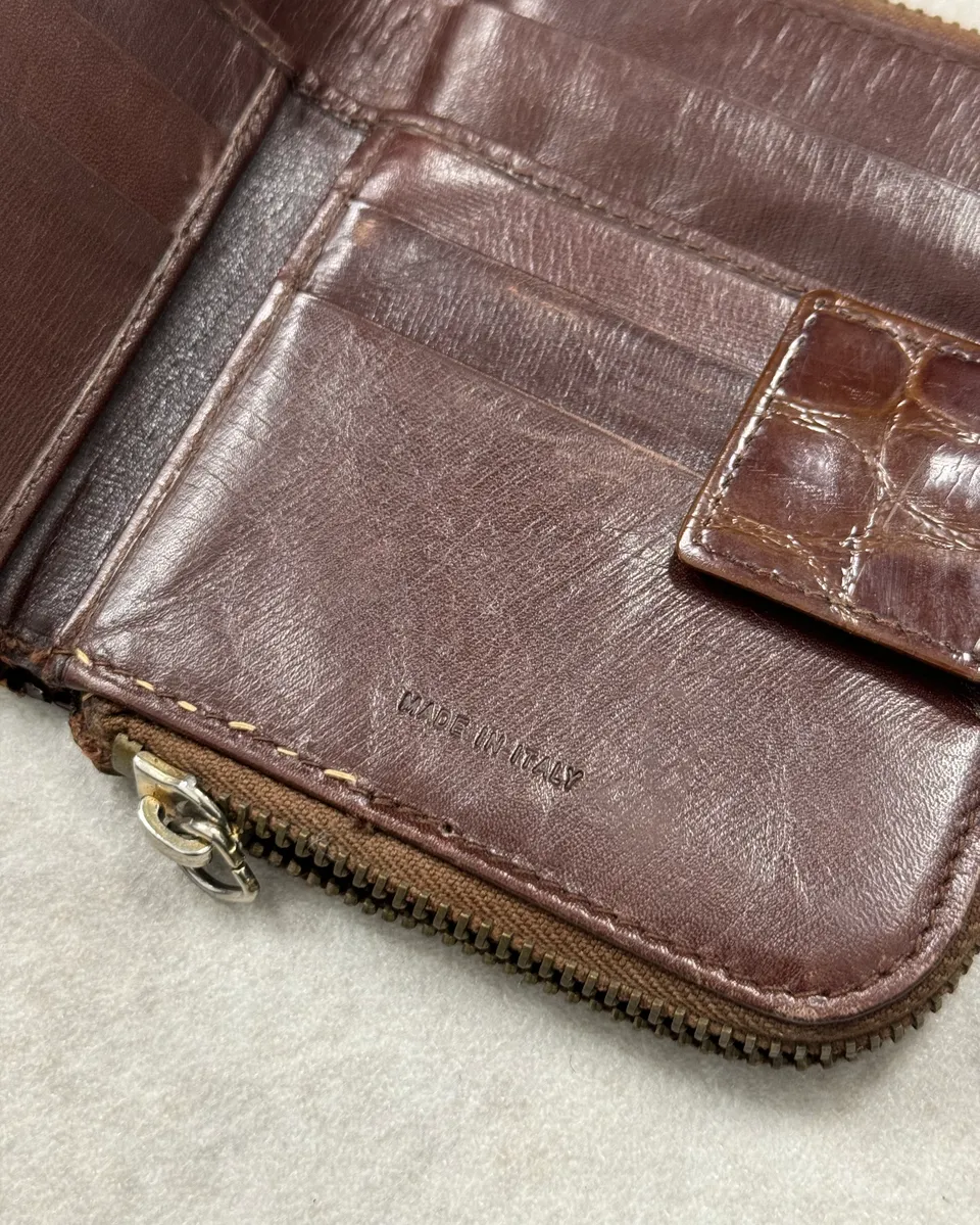 Prada Brown Crocodile Embossed Leather Zip Wallet - Image 6