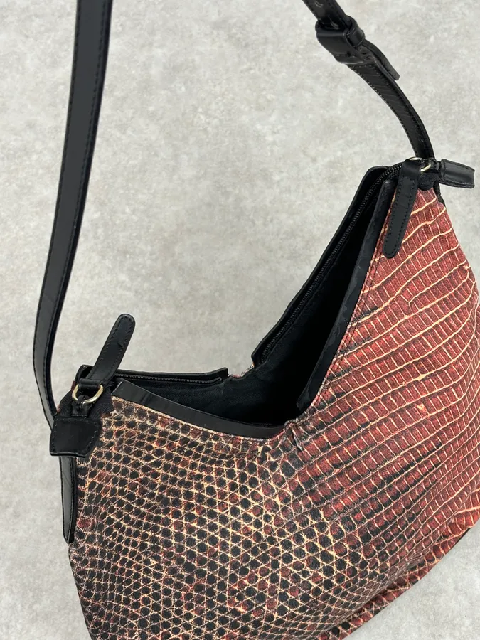Roberto Cavalli Black Red Gradient Snakeskin Effect Hobo Bag - Image 13