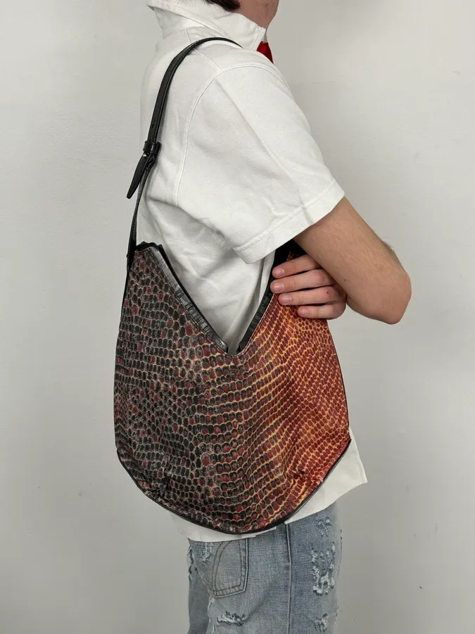 Roberto Cavalli Black Red Gradient Snakeskin Effect Hobo Bag - Image 2