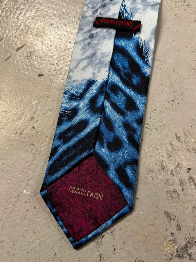 Roberto Cavalli Blue Silk Leopard Print Tie - Image 8