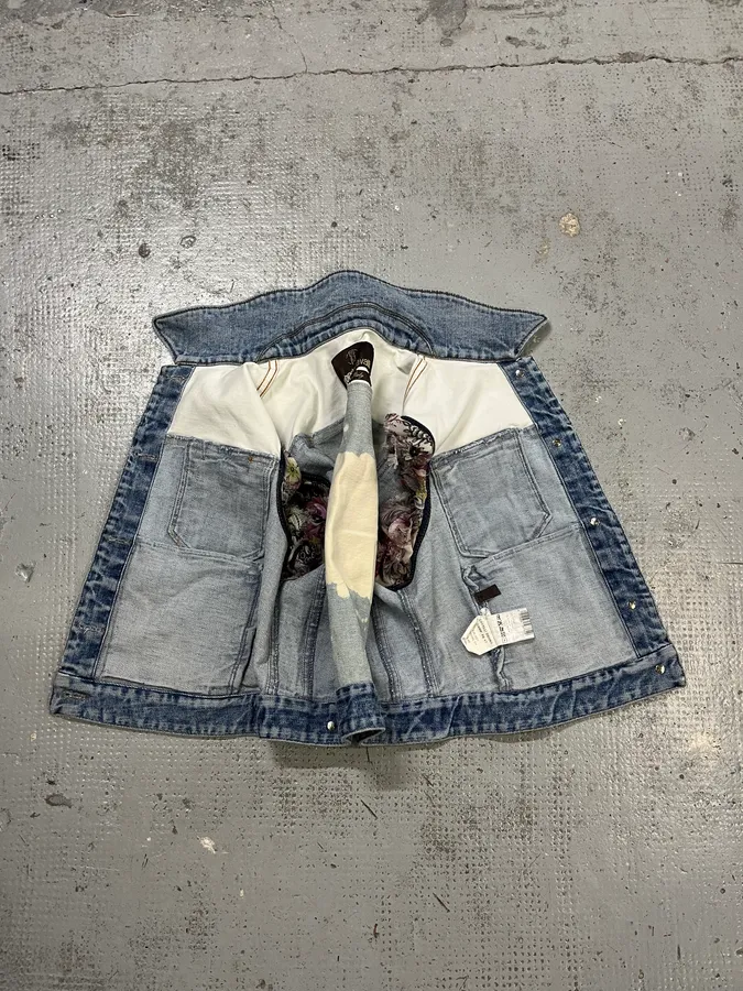 Roberto Cavalli Crop Leopard Distressed Light Blue Denim Vest - Image 7