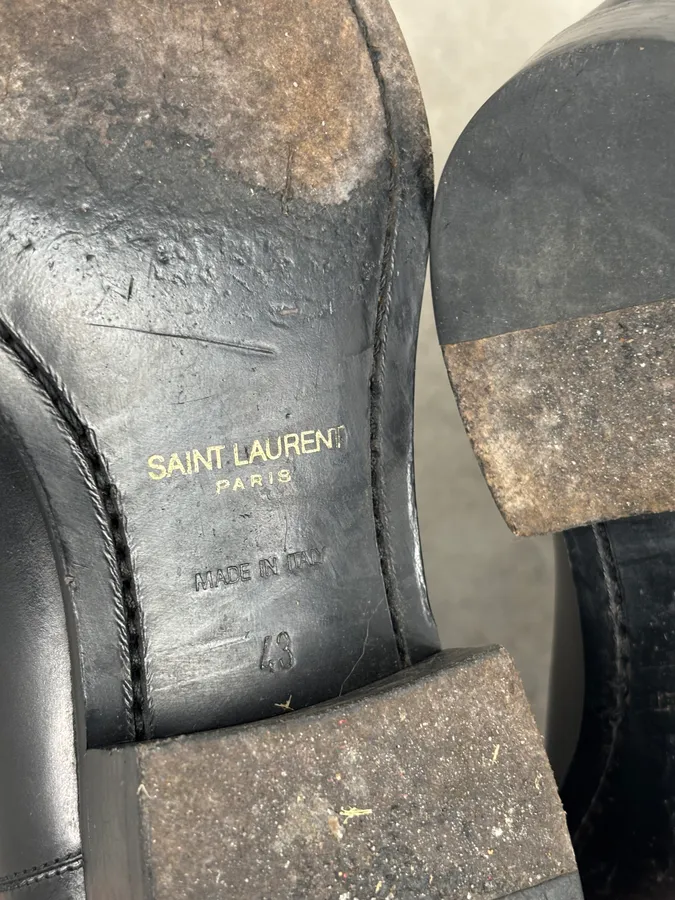 Saint Laurent Black Leather Wyatt Chelsea Boots - Image 13