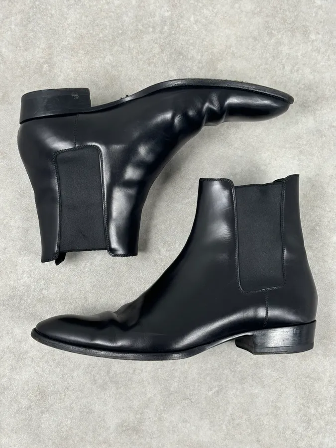 Saint Laurent Black Leather Wyatt Chelsea Boots - Image 7