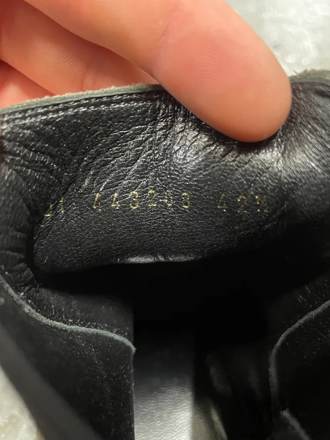 Saint Laurent Grey Suede Leather Boots - Image 9
